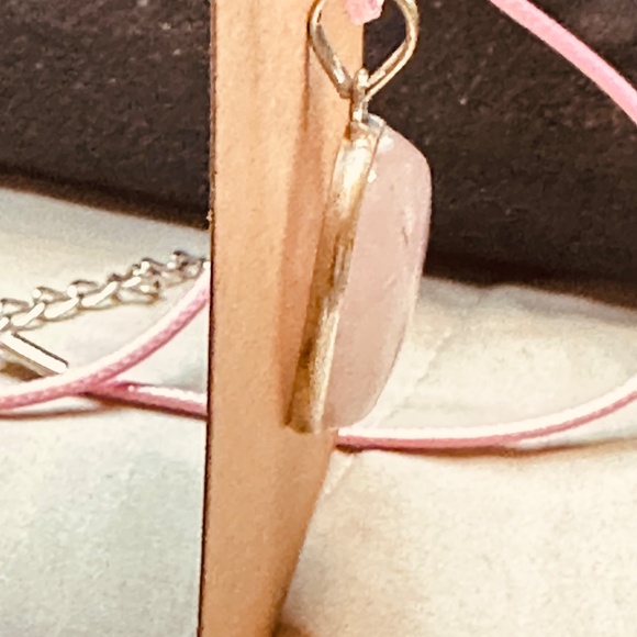 925 Sterling Silver Plated & Rose Quartz Crystal Oval Pendant EUC - Picture 5 of 7